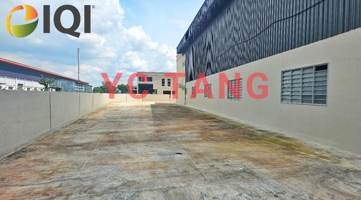 IKS Valdor Detached Factory Open For Sale | High Potential Freehold Industrial Title|53 Units