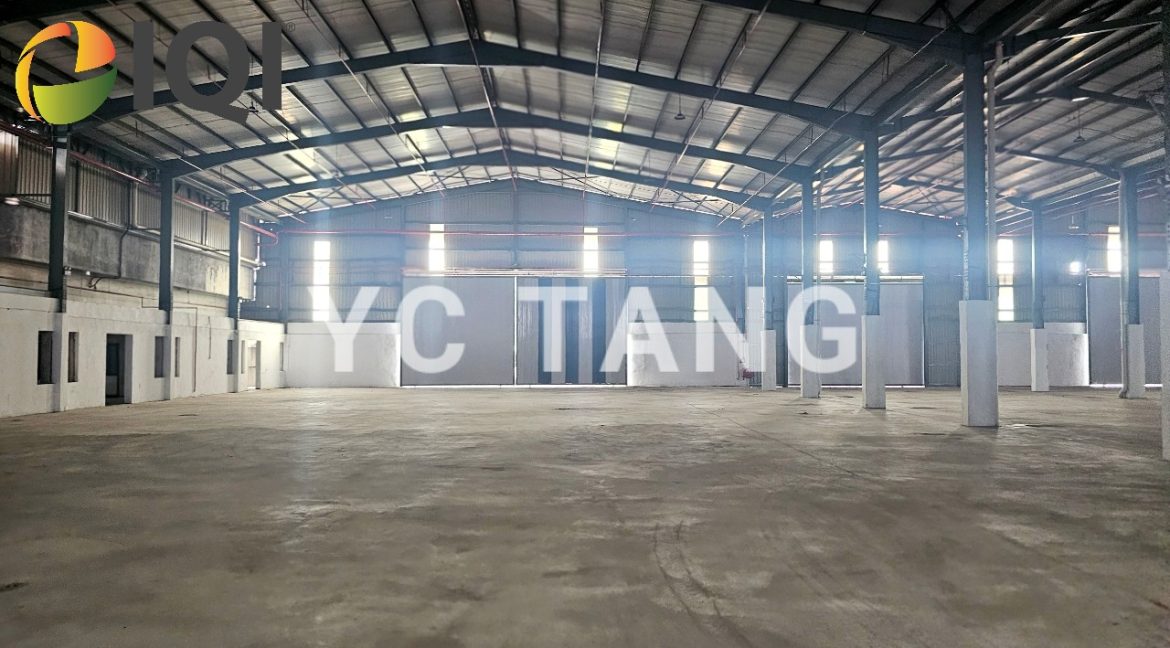 Detached Factory At Bakar Arang Industrial Park For Rent