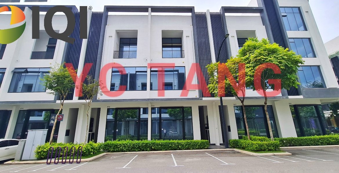 Aspen Vervea Shop Lot For Sale | Freehold | 3 Storey | With Lift