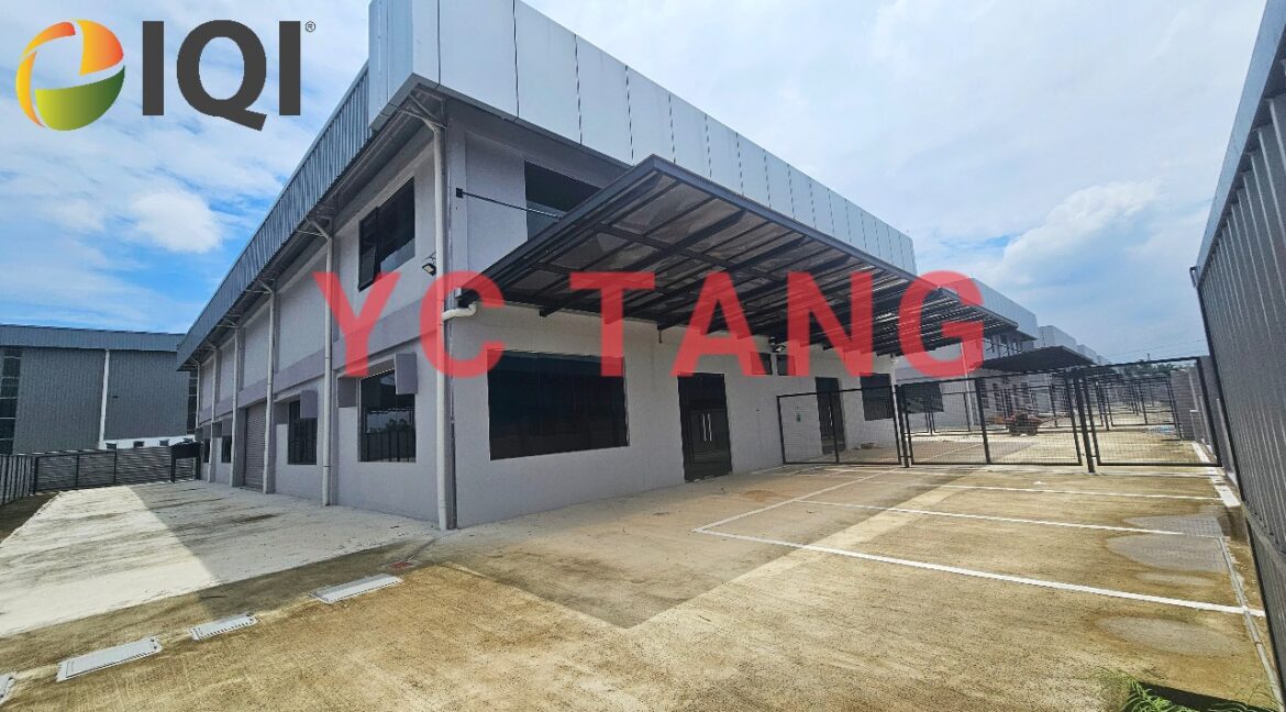 Semi Detached At Valdor For Rent | Brand New | RM 10,500