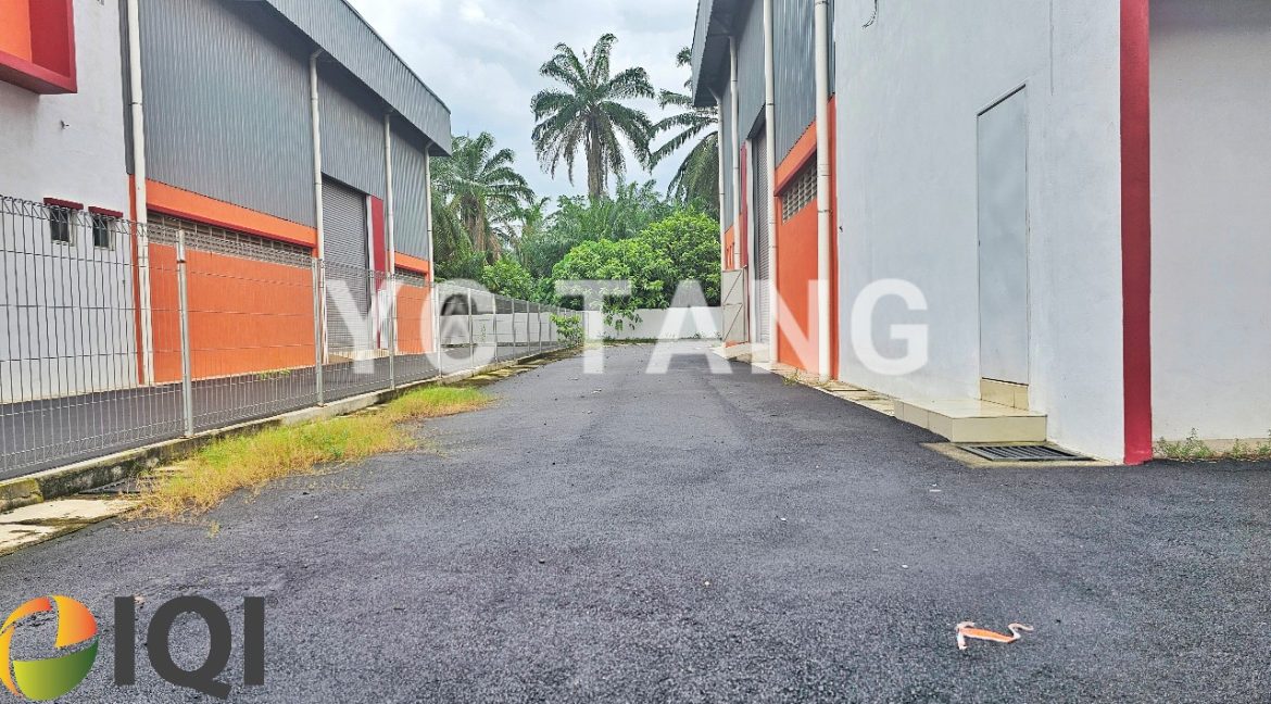 Juru Detached Factory For Rent – High-Clearance 29–35ft, Ample Yard