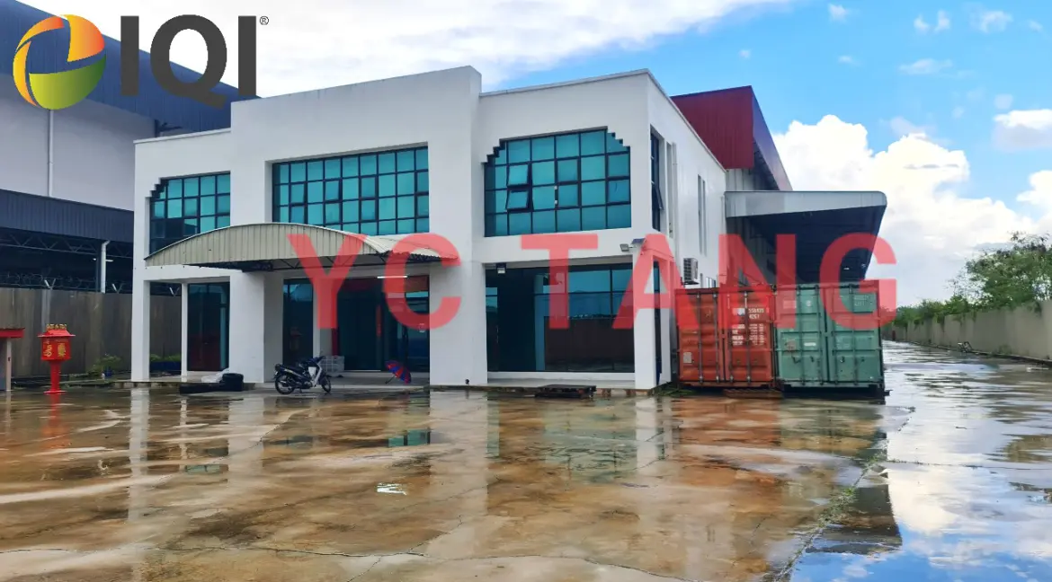 Valdor 2.7 Acre Factory For Rent