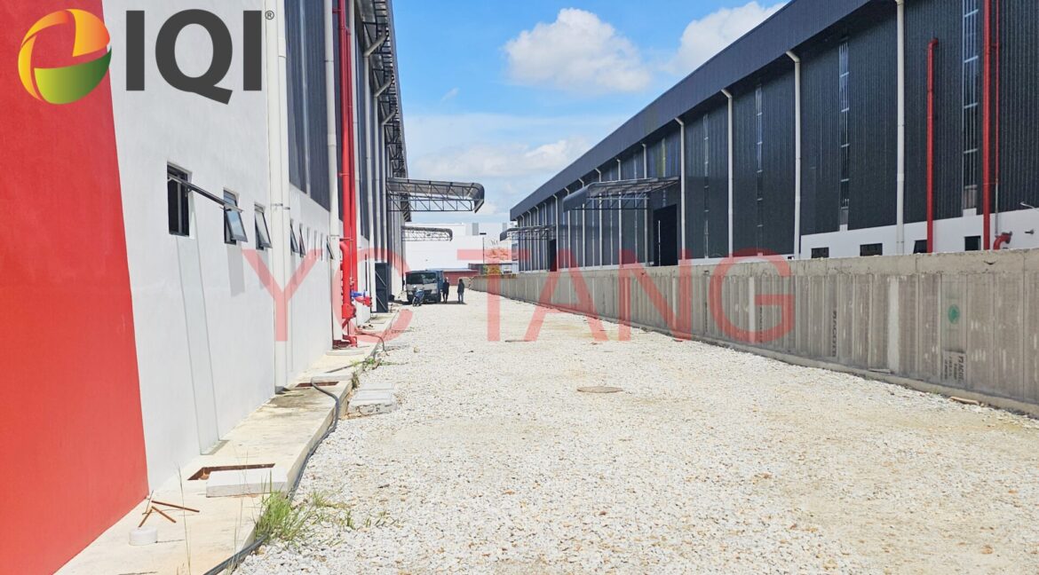 2 Ac Detached Factory At VDI Industri Park Valdor For Ren