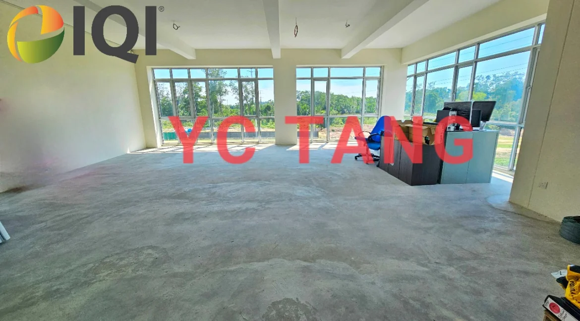 Golden Gateway Semi Detached Factory For Rent