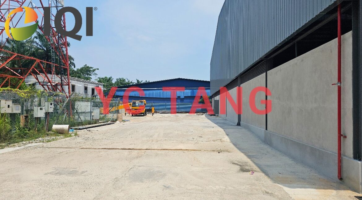 2.2 Acre Detached Factory At Bukit Minyak For Rent