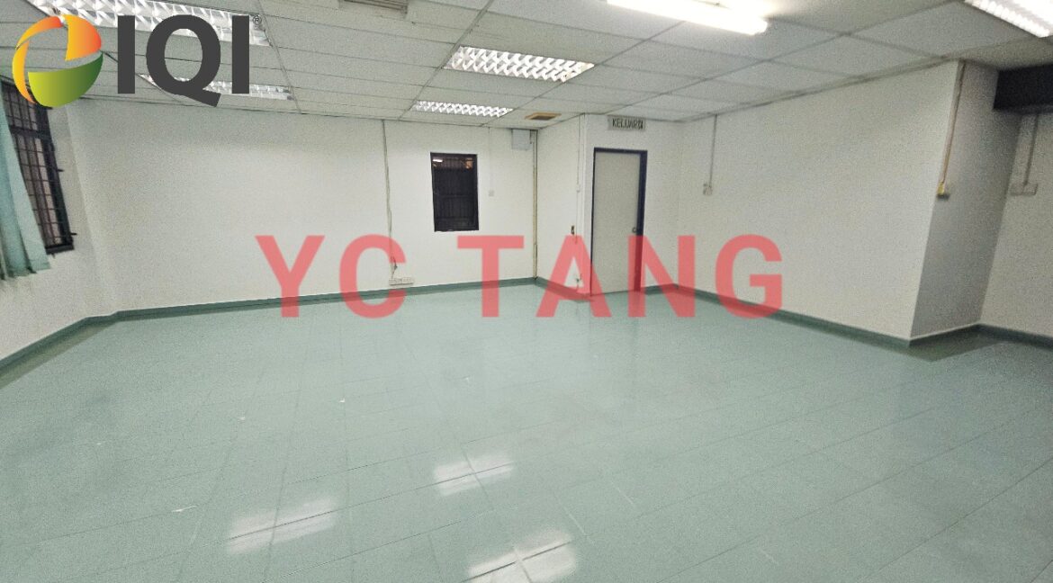 Semi D Factory At IKS Juru For Rent