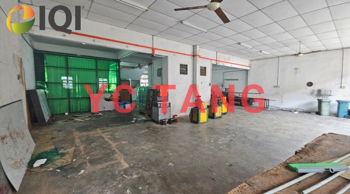2 Storey Shop Lot adjoining at Permatang Tinggi For Sale