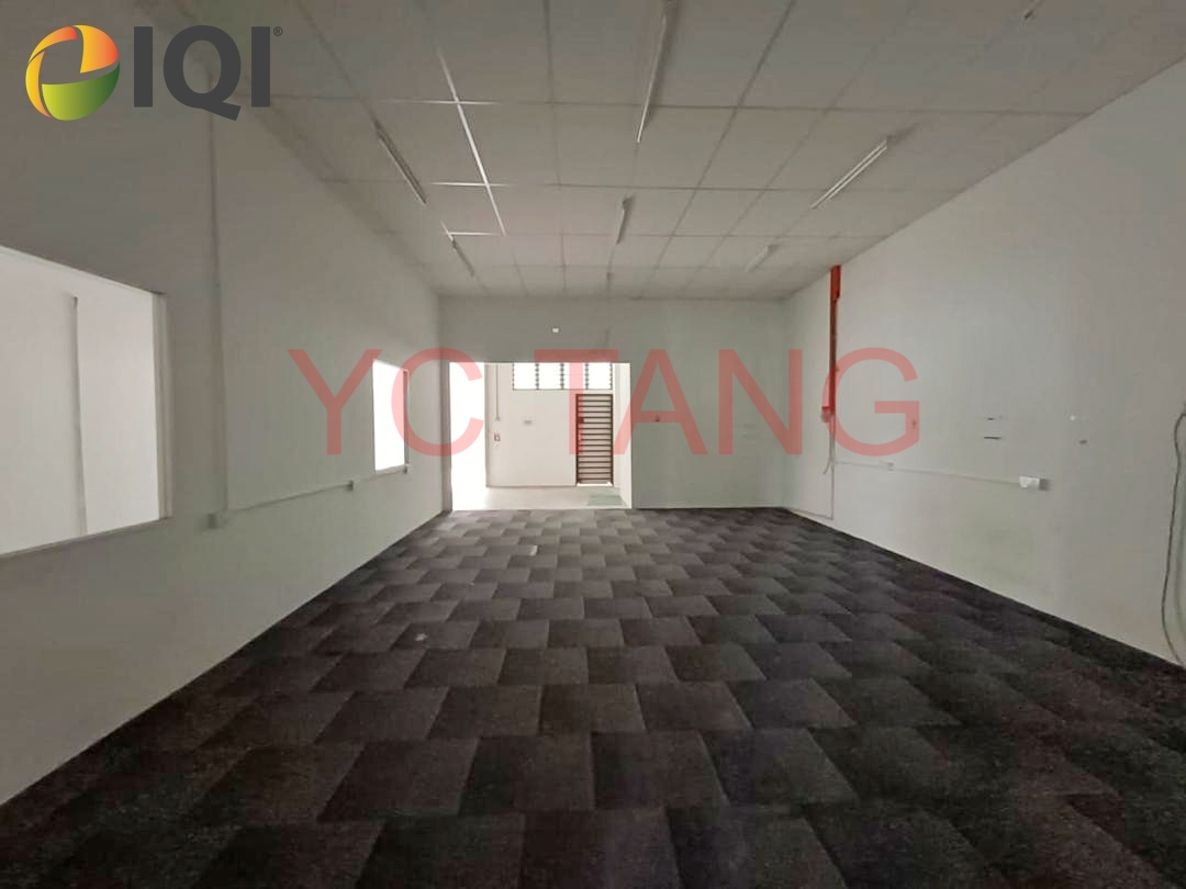 1000483398 Limited 1.5 Storey Batu Kawan Terrace Factory For Rent Batu Kawan Terrace Factory For Rent – exterior view