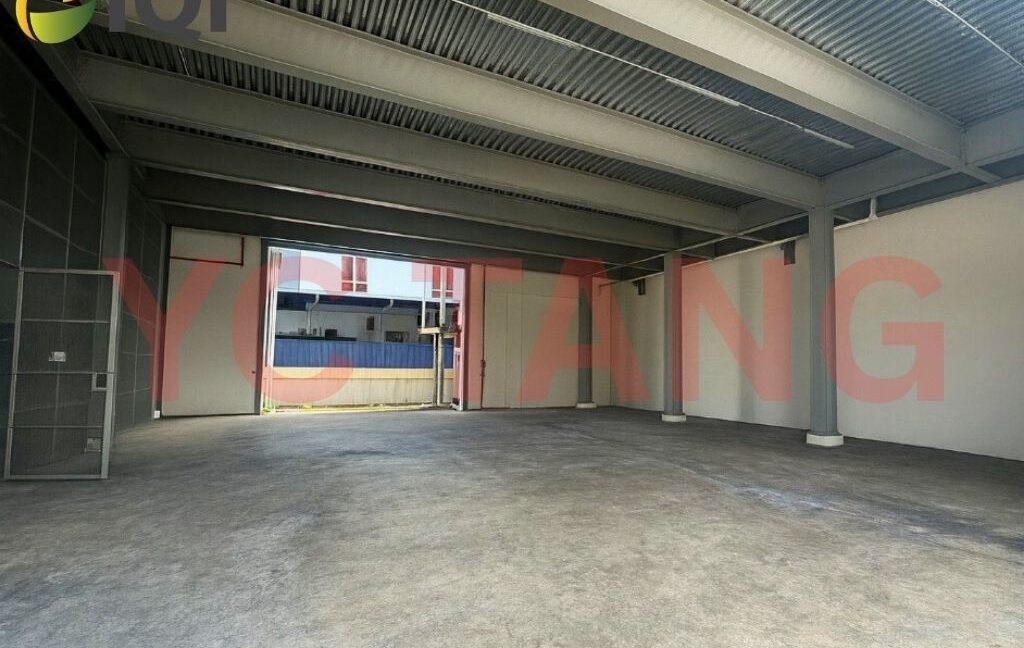 Juru Kawasan Industri Ringan  Semi D Factory Corner For Rent