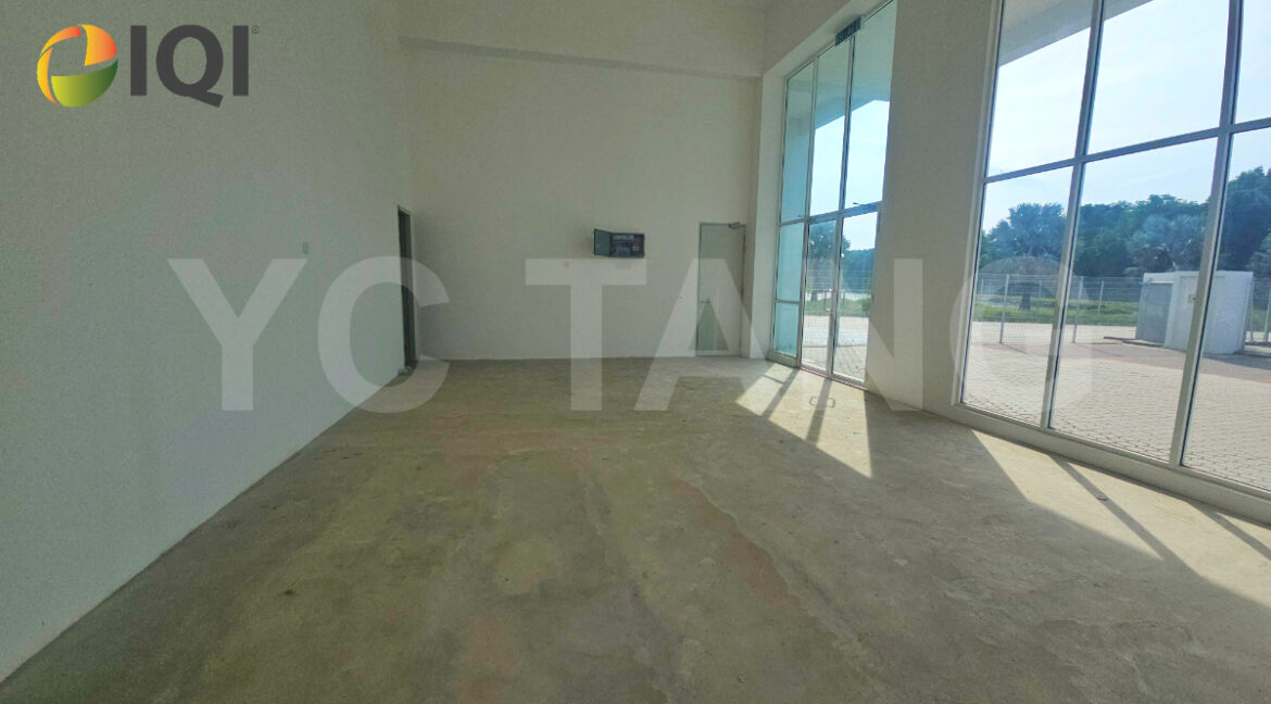 Taman Industri Oren Semi Detached Factory For Rent | 30ft Ceiling | 100 AMP