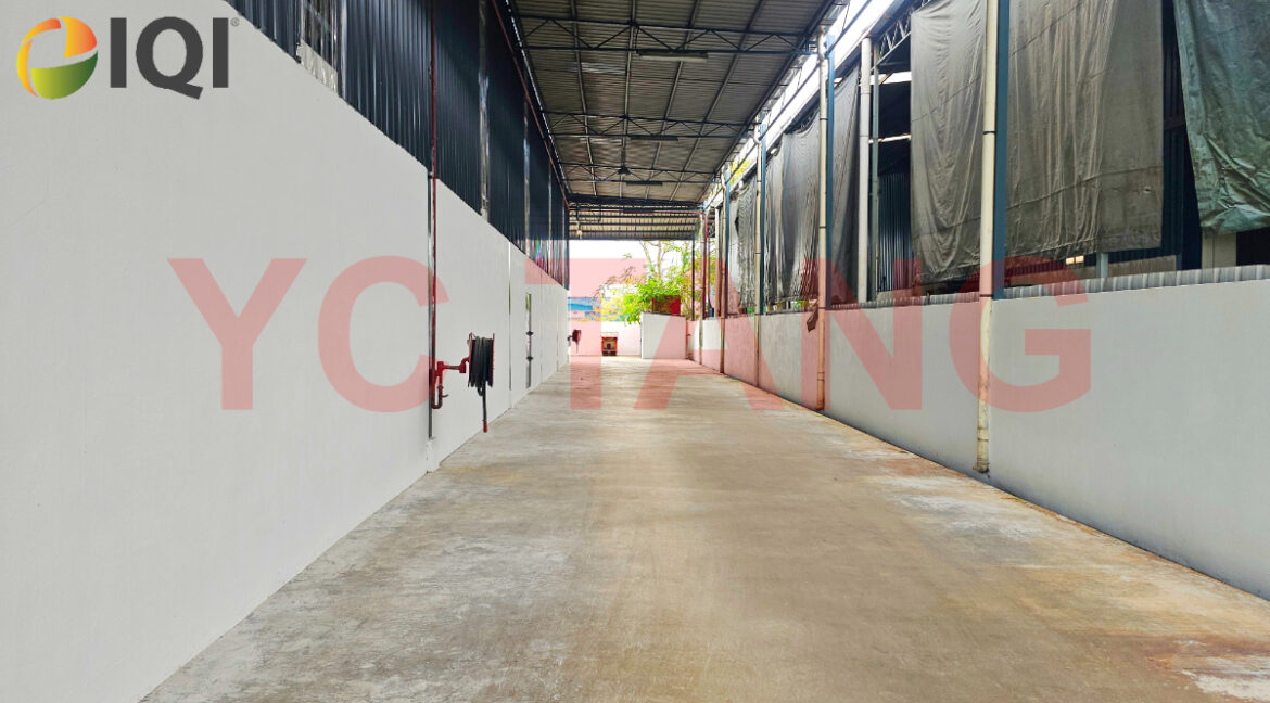 Detached Factory At Taman Makmur Lunas For Rent