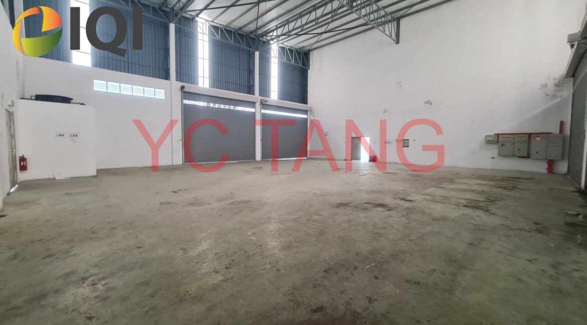 Alma Detached Factory For Rent | Renovated Office | 11,750 sq.ft Built-Up